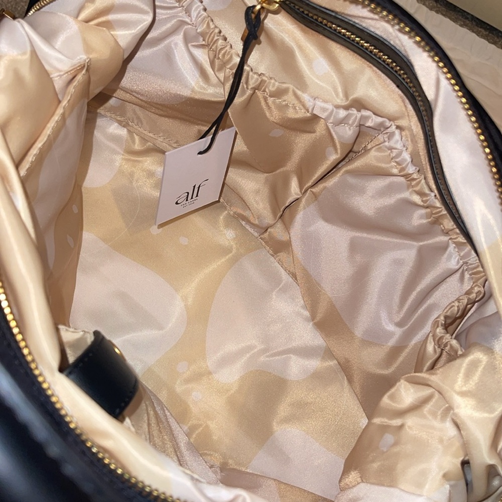 Alf The Label Ali Carryall Nylon 5-Way Bag NEW Black-Gold - Picture 6 of 15